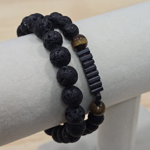 Lot of 2 Natural Volcanic Lava Stone Stretch Bracelet Essential Oil Diffuser - Picture 1 of 9